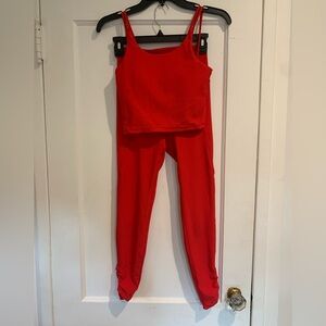 Wlio Red High-Waisted Tank & Leggings set